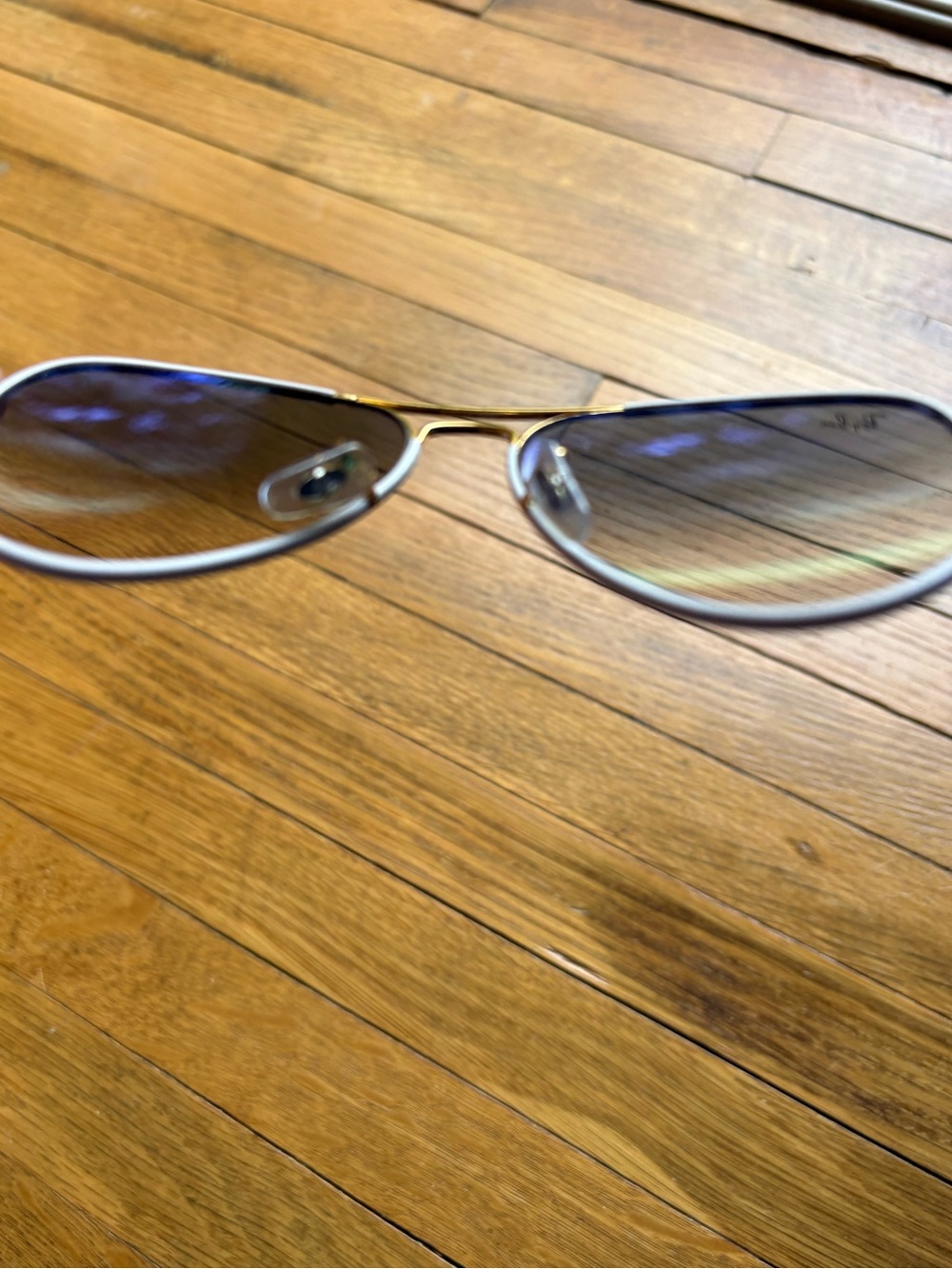 Ray-Ban Women’s Gold Frame Aviator Sunglasses with Brown Lenses and Grey Trim - Picture 2 of 4